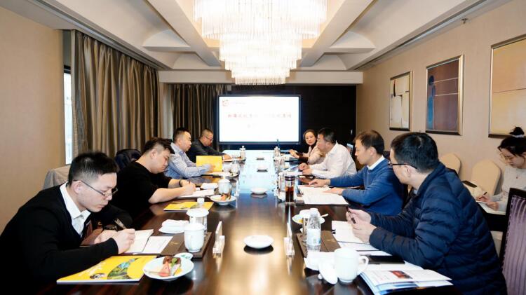 新疆旅投集團總經理王宏江來訪交流