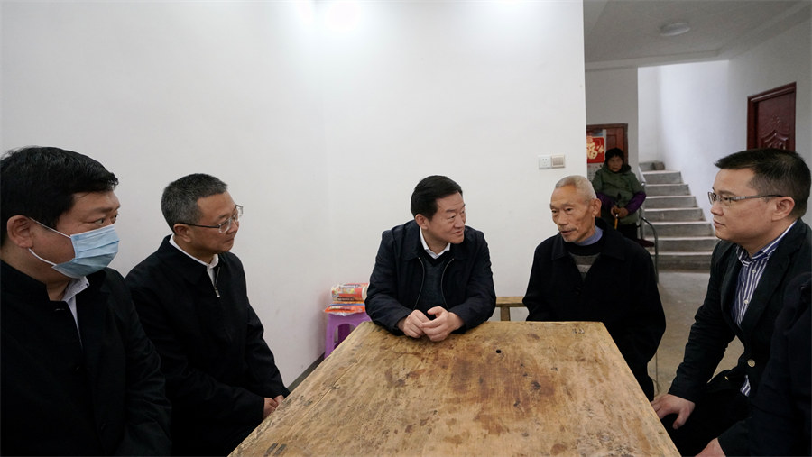 慰問脫貧戶4