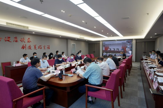 四川旅投集團召開疫情防控工作領導小組2022年第3次會議 集團黨委書記、董事長、疫情防控工作領導小組第一組長任丁主持會議并講話